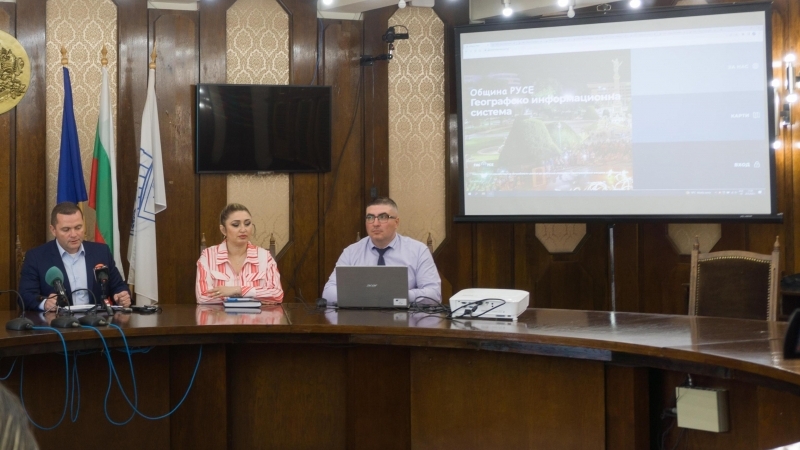 Първите информационни слоеве от ГИС системата на Община Русе са достъпни за русенци