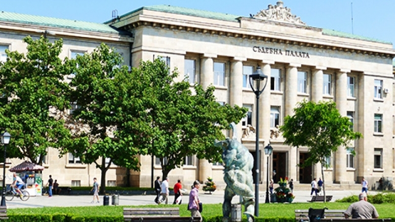 Кариерният форум на "BULGARIA WANTS YOU" събира бизнеса и търсещите работа в Русе