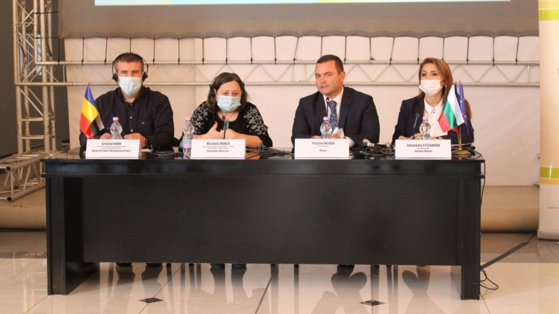 Община Русе представи изпълнението на проекта за изграждане на кейовата стена