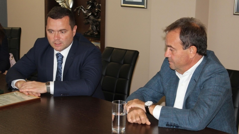 „Булмаркет“ ще си партнира с 2 университета за изграждането на високотехнологичен парк